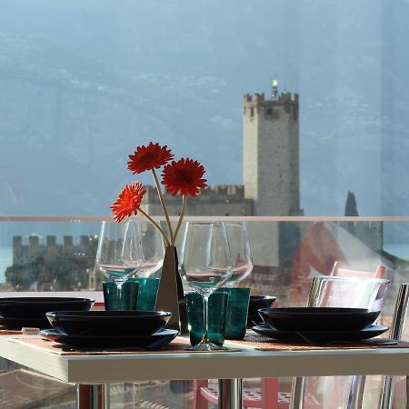 Blue Sky Garda - Sunset Malcesine Exterior foto
